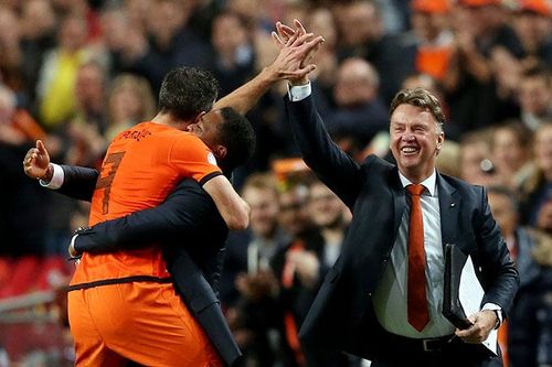 Đội tuyển Hà Lan đang vững bước dưới bàn tay của Louis van Gaal