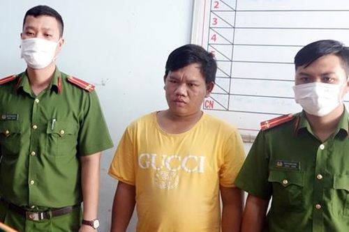 Bắt đối tượng dùng giấy tờ giả làm thủ tục chuyển nhượng đất