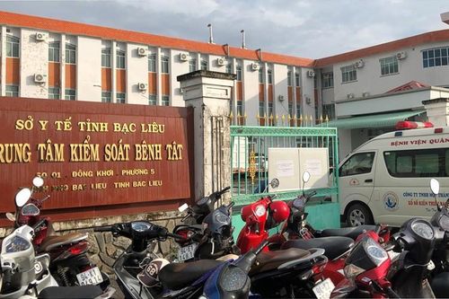 Cảnh cáo Giám đốc CDC tỉnh Bạc Liêu do mua kit test Công ty Việt Á