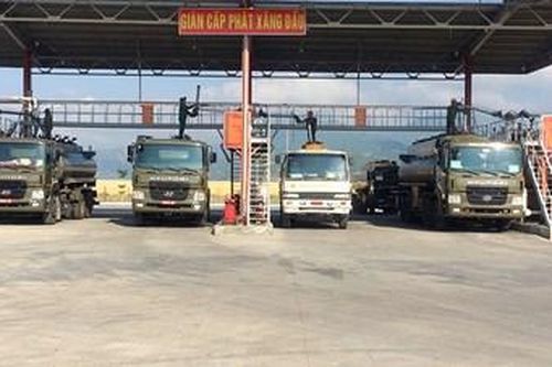 Công ty Xăng dầu Quân đội khu vực 3: Nhiều giải pháp sáng tạo trong lao động, bảo đảm xăng dầu