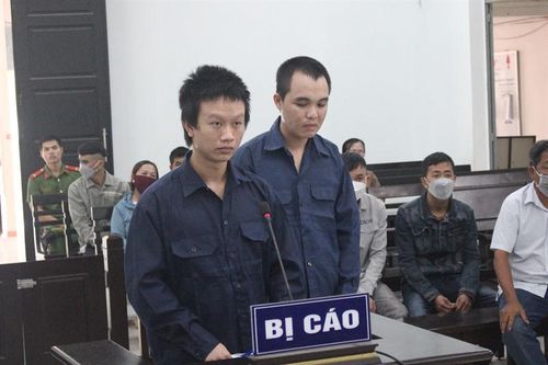 Chết hụt vì tiếng nẹt pô
