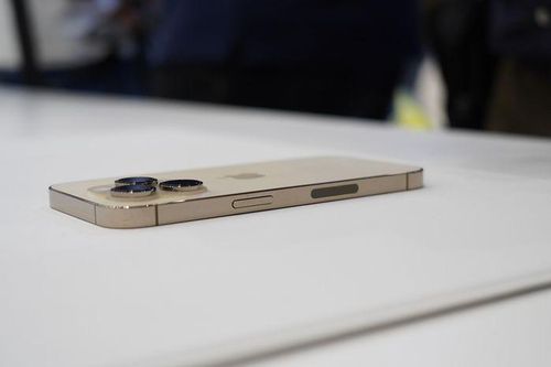 Apple đặt dấu chấm hết cho iPhone lock