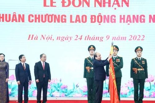 Kỷ niệm 30 năm tái lập Văn phòng Chủ tịch nước
