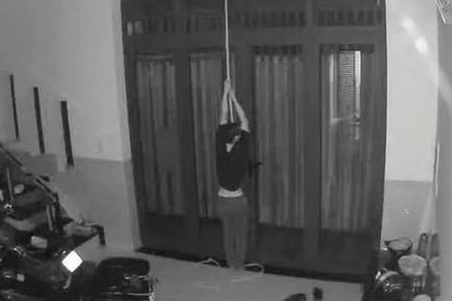 Coi chừng trộm vào nhà qua ô cửa thông gió