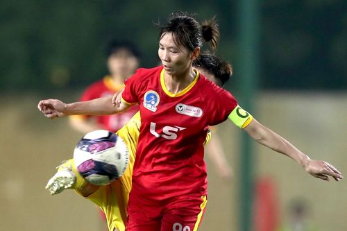 Giải bóng đá nữ VĐQG 2022: TP.HCM I vô địch lượt đi
