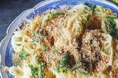 Món bánh dây đặc sản Bồng Sơn: Trông dân dã mà đã ăn là không thể dừng đũa