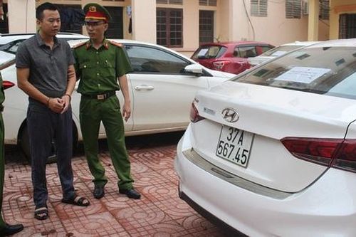 Thủ đoạn nhóm đối tượng thuê xe rồi cầm cố