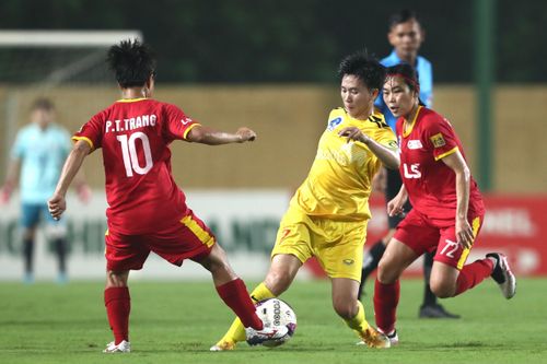TP Hồ Chí Minh I vô địch lượt đi giải bóng đá nữ vô địch quốc gia