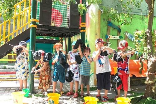 Cùng chung tay vì một trường học không bạo lực học đường