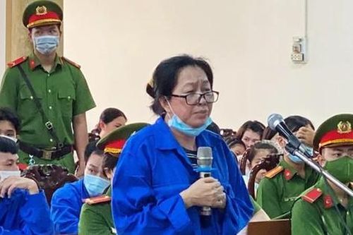 Tòa trả hồ sơ vụ trùm buôn lậu Mười Tường tổ chức đưa người trốn đi nước ngoài