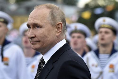Tổng thống Putin ký luật mới tăng mức phạt tù quân nhân Nga đào ngũ