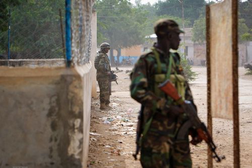 Đánh bom liều chết nhằm vào một căn cứ quân sự tại Somalia