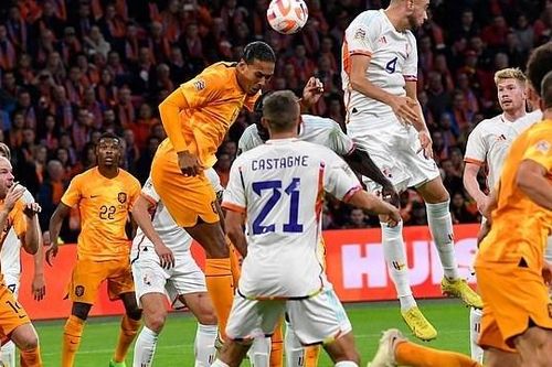 Hà Lan giành tấm vé vào vòng bán kết UEFA Nations League