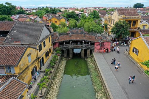 Hội An dừng bán vé tham quan phố cổ cho đến khi bão Noru tan