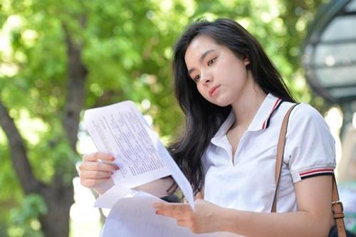 Hàng loạt trường đại học Y, Dược tuyển bổ sung hàng trăm chỉ tiêu