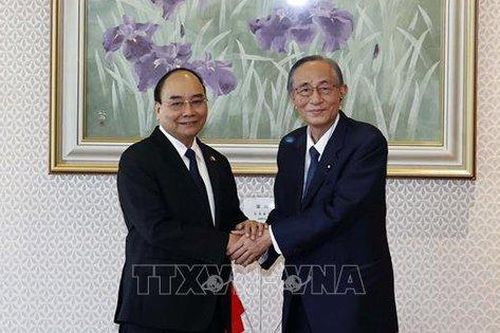 Chủ tịch nước Nguyễn Xuân Phúc hội kiến Chủ tịch Hạ viện và Thượng viện Nhật Bản