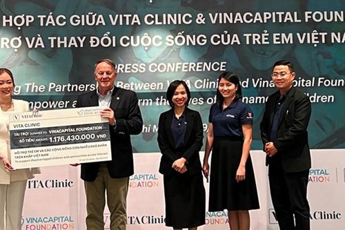 Hơn 1,1 tỷ đồng giúp đỡ trẻ em kém may mắn