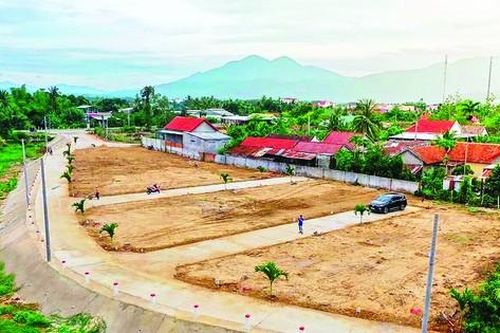 Bà Rịa-Vũng Tàu: Xử lý hàng loạt vi phạm trong phân lô, tách thửa