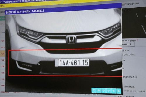 Tài xế vẫn vẽ, dán biển số 'né' phạt nguội dù mức phạt tăng 6 lần