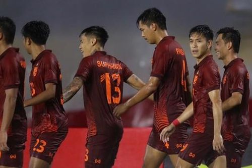Thắng trận, Thái Lan được tiền tỷ nhưng… tụt bậc trên BXH FIFA