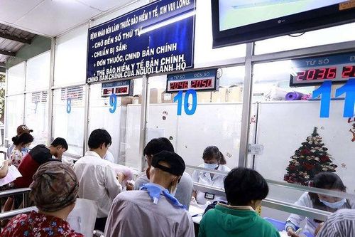 Nhân viên bệnh viện dùng BHYT của người khác suốt 2 năm
