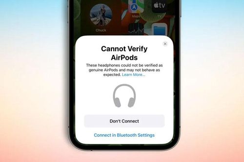 Phát hiện tai nghe AirPods giả nhờ nâng cấp lên iOS 16
