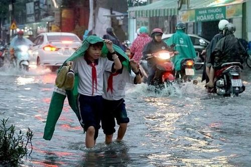Chủ động phòng tránh siêu bão Noru, nhiều tỉnh thành cho học sinh nghỉ học