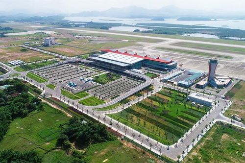 Mạng lưới sân bay tạo thành 'mạch máu' cho nền kinh tế