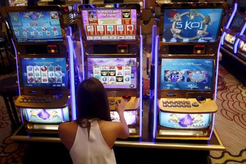 Philippines trục xuất 40.000 lao động Trung Quốc, đóng cửa 175 công ty