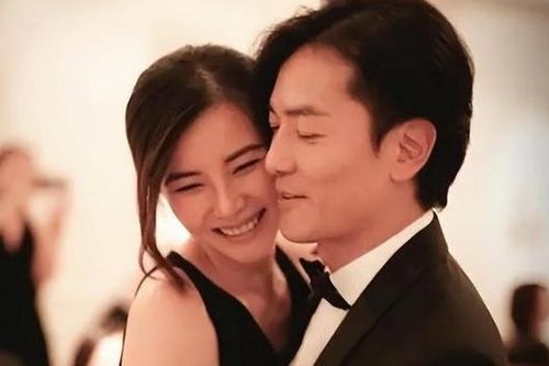 Hôn nhân xa cách của Trịnh Y Kiện và Mông Gia Tuệ