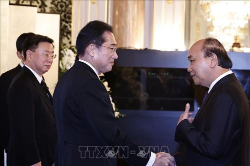 Chủ tịch nước Nguyễn Xuân Phúc dự cuộc gặp mặt cảm ơn các Trưởng đoàn tham dự Lễ Quốc tang cố Thủ tướng Abe Shinzo