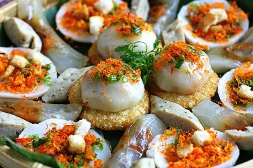 Không chỉ có bún bò, đến Huế phải thưởng thức những món bánh nổi tiếng này