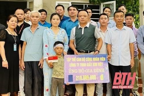 Trao sổ tiết kiệm trị giá 210 triệu đồng cho trẻ mồ côi huyện Nông Cống
