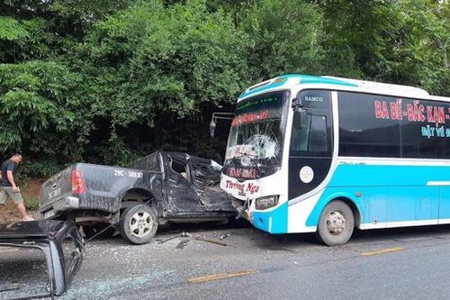 Vận tải khách tăng trưởng mạnh 9 tháng đi kèm nỗi lo tai nạn giao thông tăng 'nóng'