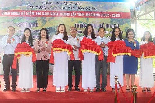 Triển lãm chuyên đề 'Di tích quốc gia đặc biệt Óc Eo – Ba Thê qua 10 năm bảo tồn và phát huy giá trị'