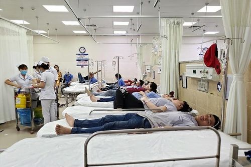 Bộ Y tế yêu cầu cung ứng đủ thuốc, vật tư y tế phòng chống thiên tai
