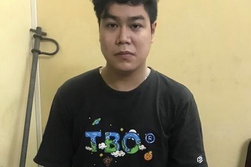 Tham gia 'Hội pháo hoa' trên mạng rồi đi buôn pháo