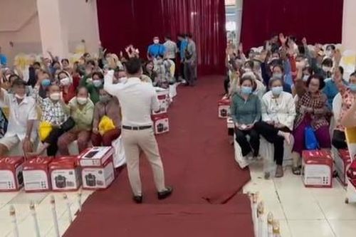 Hàng chục người sập bẫy chiêu trò 'mua hàng được hoàn tiền tri ân'