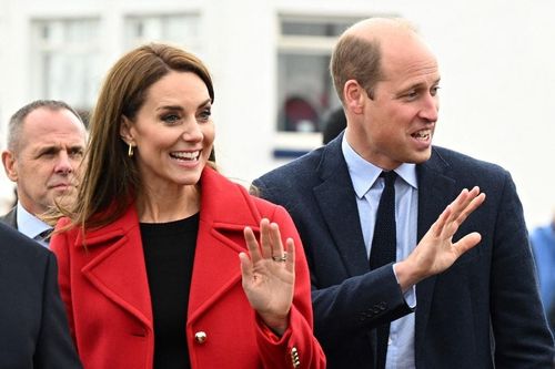 Hoàng tử William lần đầu thăm Wales từ khi kế thừa tước vị thân vương