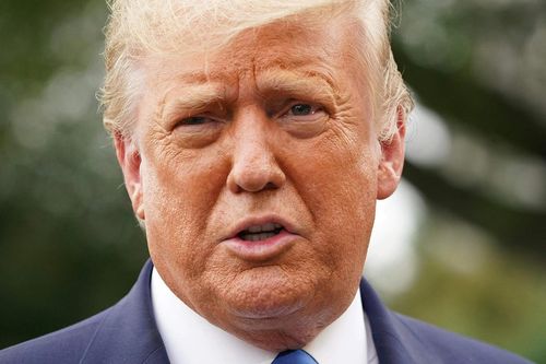 'Luật sư triệu đô' của ông Trump bị loại khỏi cuộc điều tra Mar-a-Lago