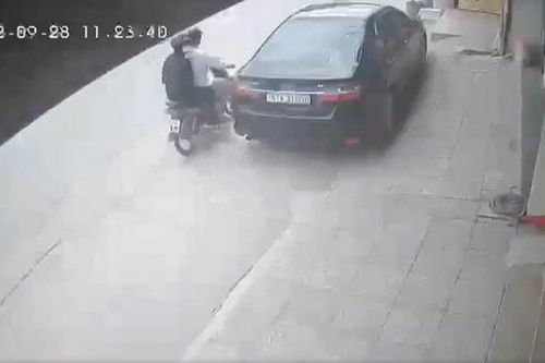 Bình Dương: Truy bắt 2 đối tượng cướp tiệm vàng ở TP Thuận An