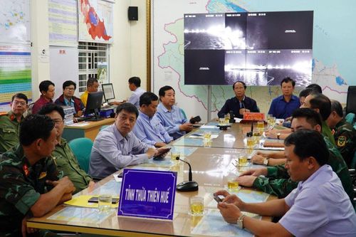 Phó Thủ tướng Lê Văn Thành: Bảo đảm an toàn cho người dân sau bão