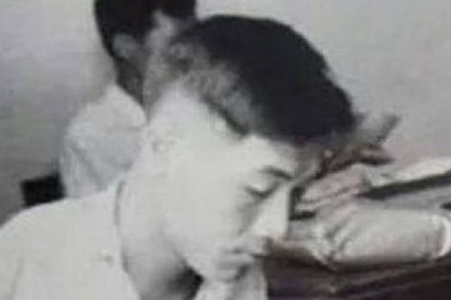 Nhà giáo nổi tiếng Nguyễn Ngọc Ký qua đời ở tuổi 76