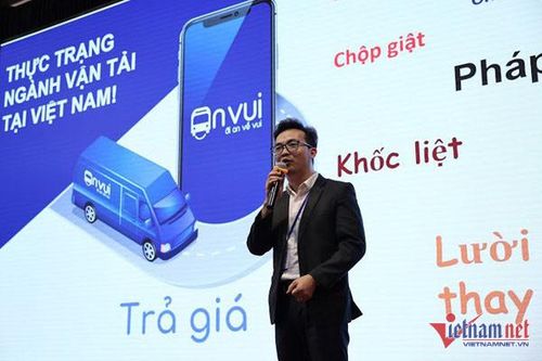 'Chuyển đổi số vận tải chỉ đơn giản là làm sao để mọi người đi an về vui'