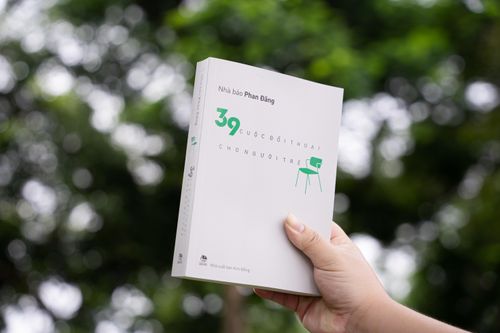 39 cuộc đối thoại: Người trẻ nên sống như thế nào trong thời đại mới?