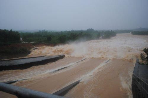 Nghệ An: Ảnh hưởng bão Noru, các nhà máy thủy điện thông báo xả lũ