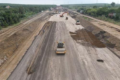Các dự án trọng điểm đang nỗ lực giải ngân vốn đầu tư công