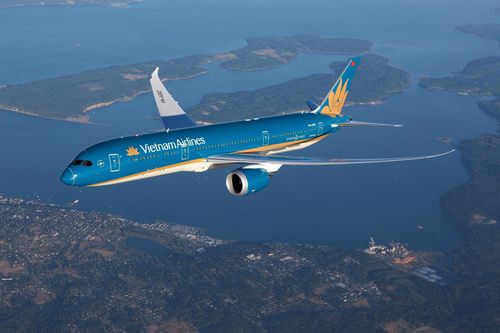 Vietnam Airlines khôi phục hoạt động khai thác tại các sân bay sau bão số 4 (Noru)