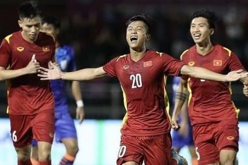 Video trận đội tuyển Việt Nam thắng đậm Ấn Độ, lên ngôi vô địch