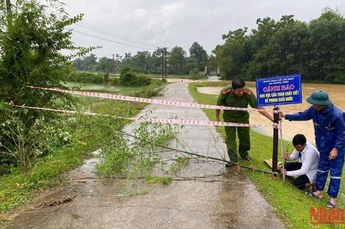Hà Tĩnh nỗ lực ứng phó với mưa lũ tại các huyện miền núi